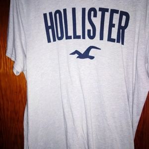 NWOT Super soft Men's Hollister shirt